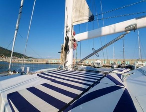 Porsius Motorsailer | White Star