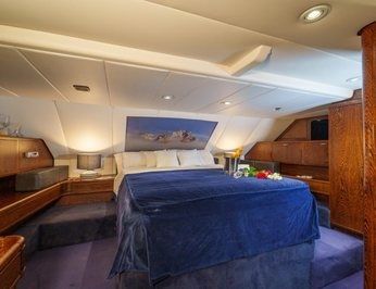 Porsius Motorsailer | White Star