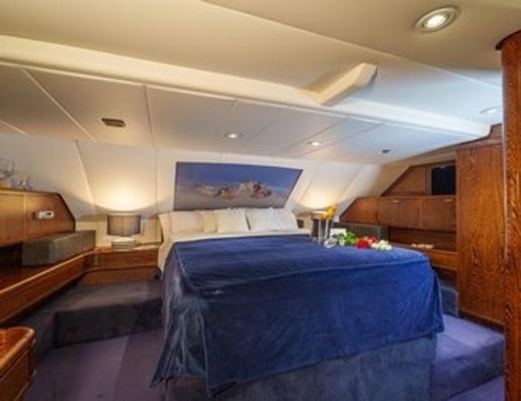 Porsius Motorsailer | White Star