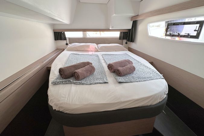 Fountaine Pajot Isla 40 | Laja