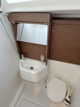 Beneteau Oceanis 51.1 | Flipper