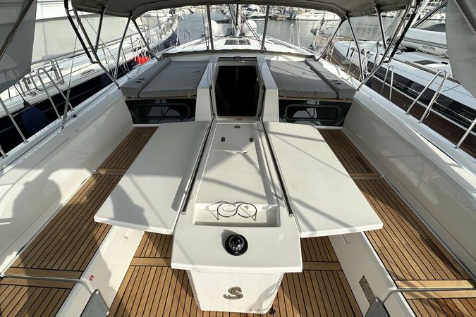 Beneteau Oceanis 51.1 | Flipper