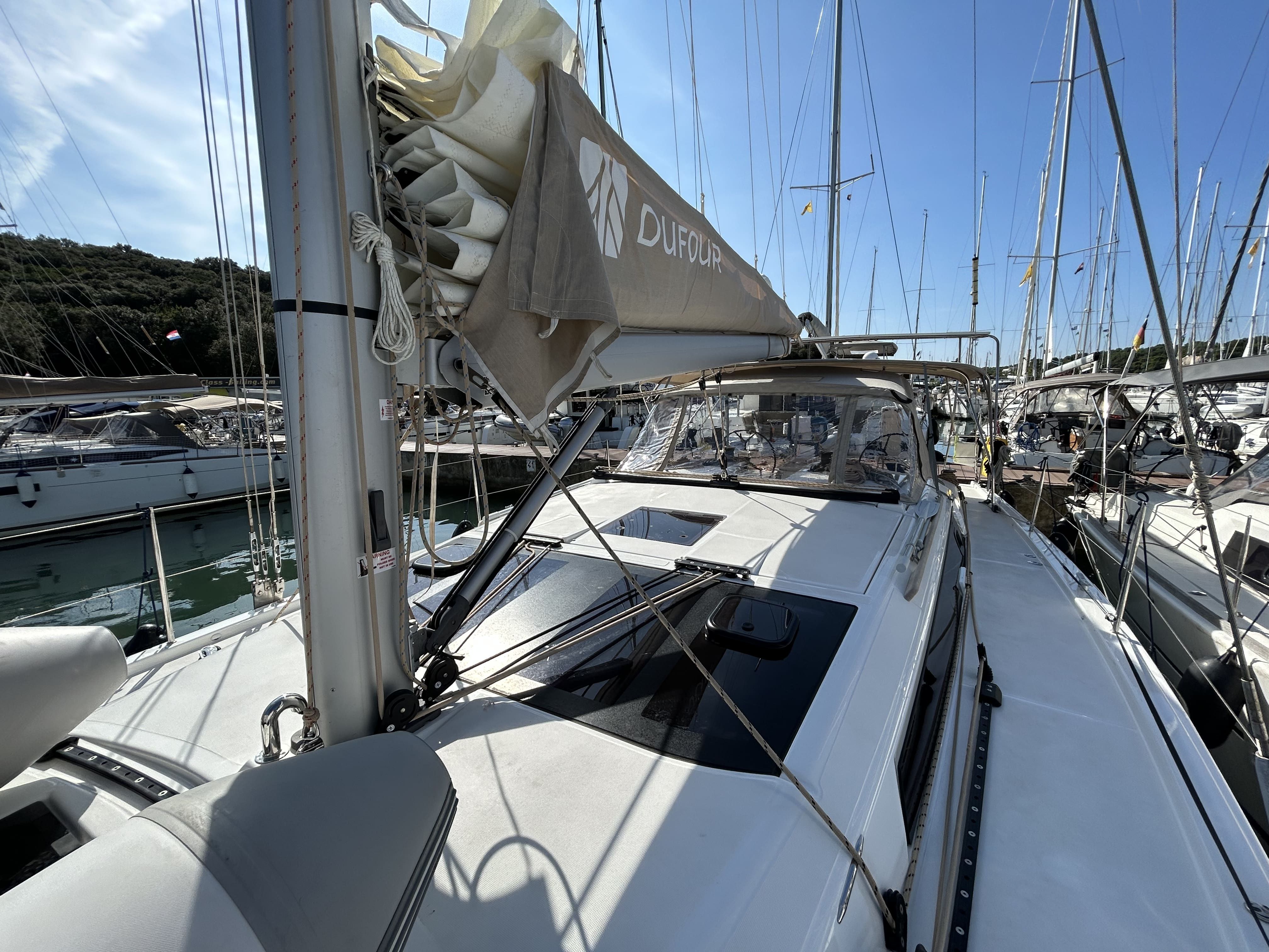 Dufour 430 | Whiskey