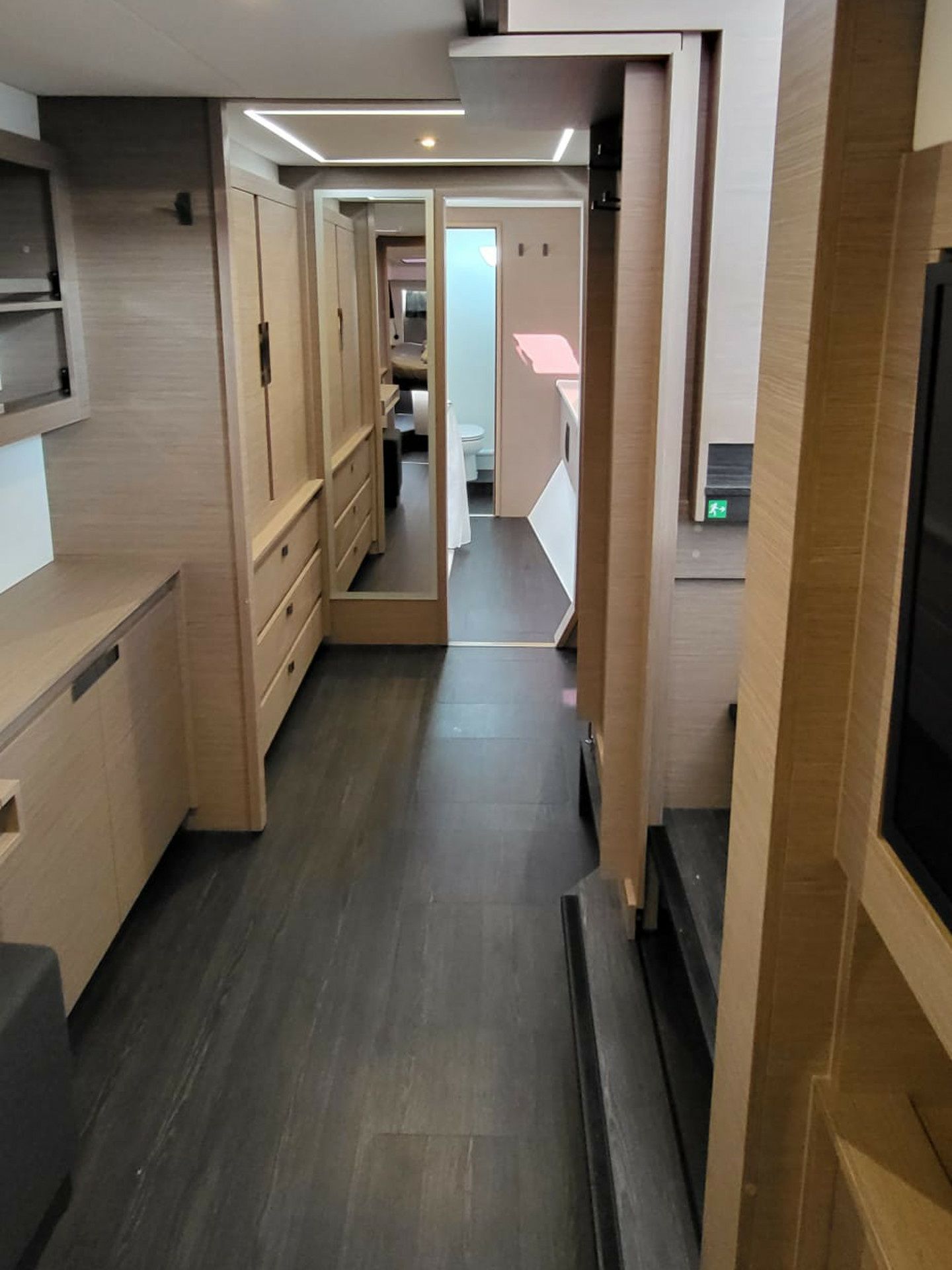 Fountaine Pajot Elba 45 | Balu