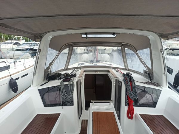 Beneteau Oceanis 38.1 | Tamara