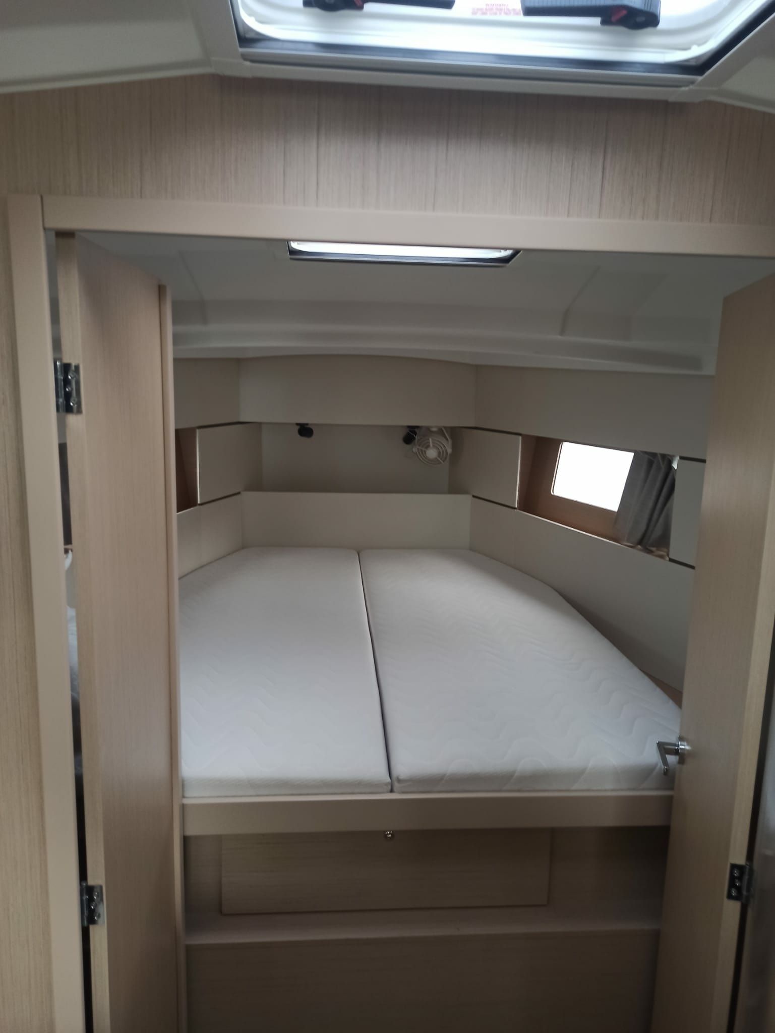 Beneteau Oceanis 38.1 | Tamara