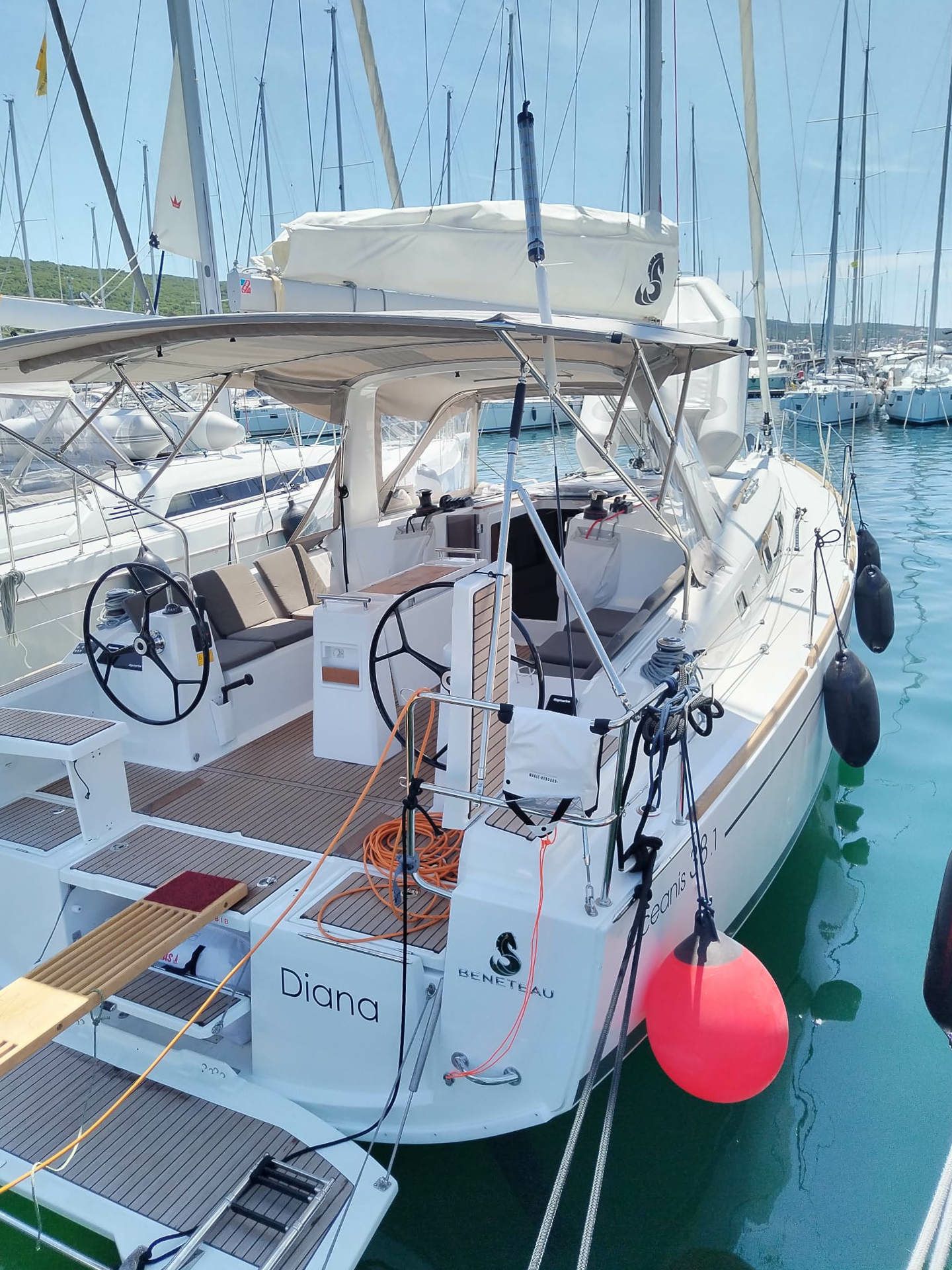Beneteau Oceanis 38.1 | Diana