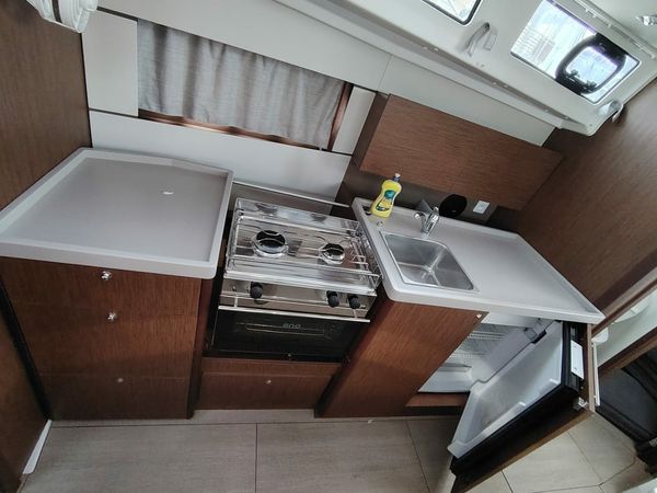 Beneteau Oceanis 38.1 | Diana