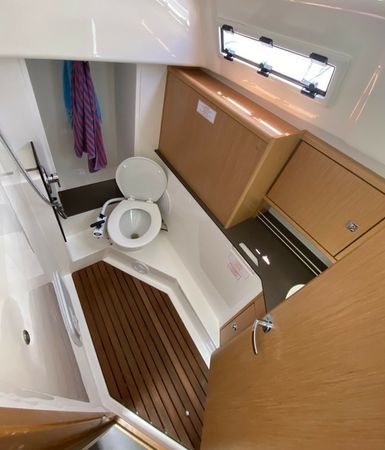 Bavaria Cruiser 34 | Luna 2