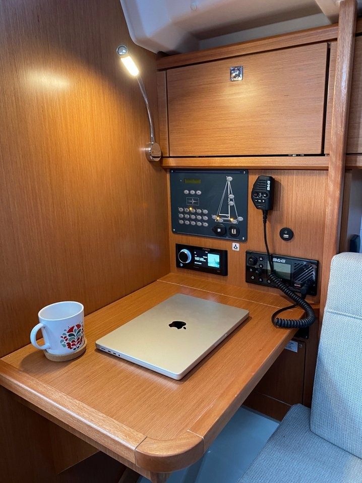 Bavaria Cruiser 34 | Luna 2