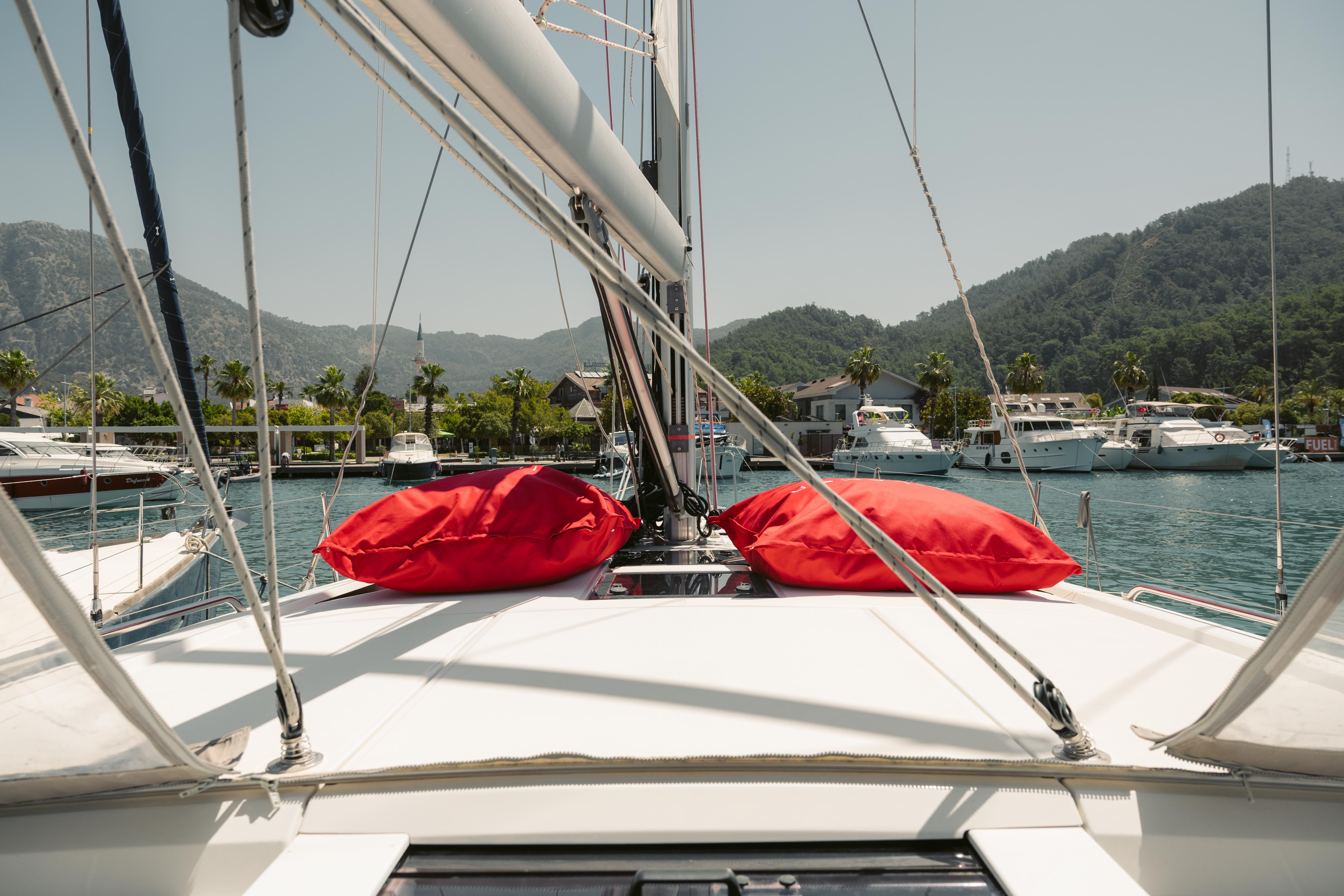 Beneteau Oceanis 46.1 | Athena 2