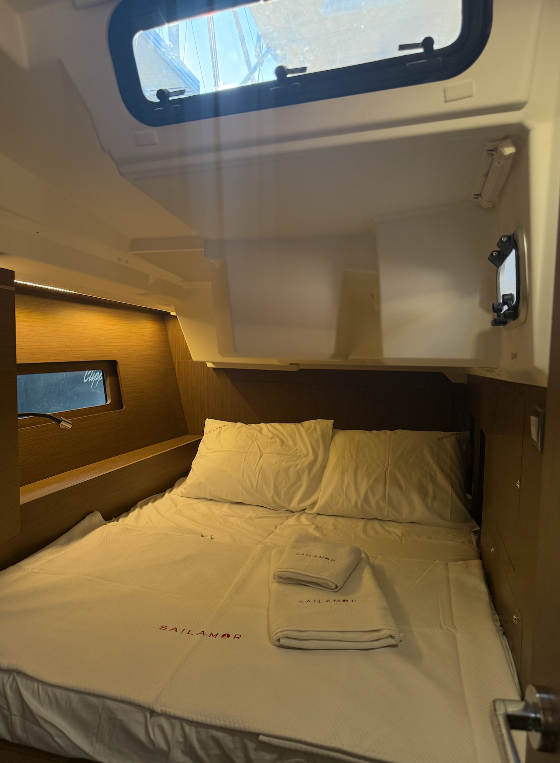 Beneteau Oceanis 46.1 | Athena 4