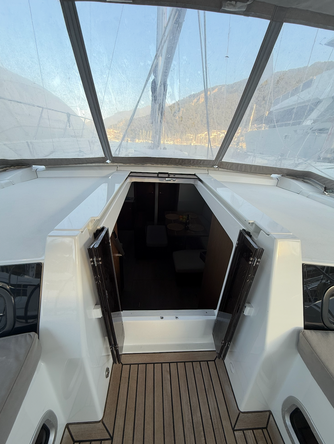 Beneteau Oceanis 46.1 | Athena 4