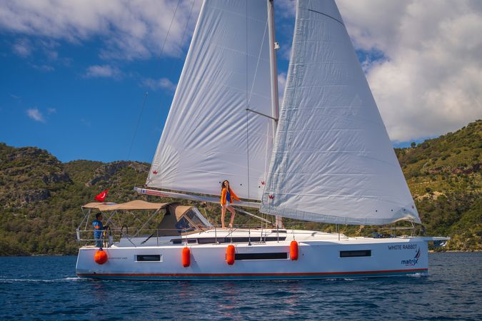 Jeanneau Sun Odyssey 440 | White Rabbit