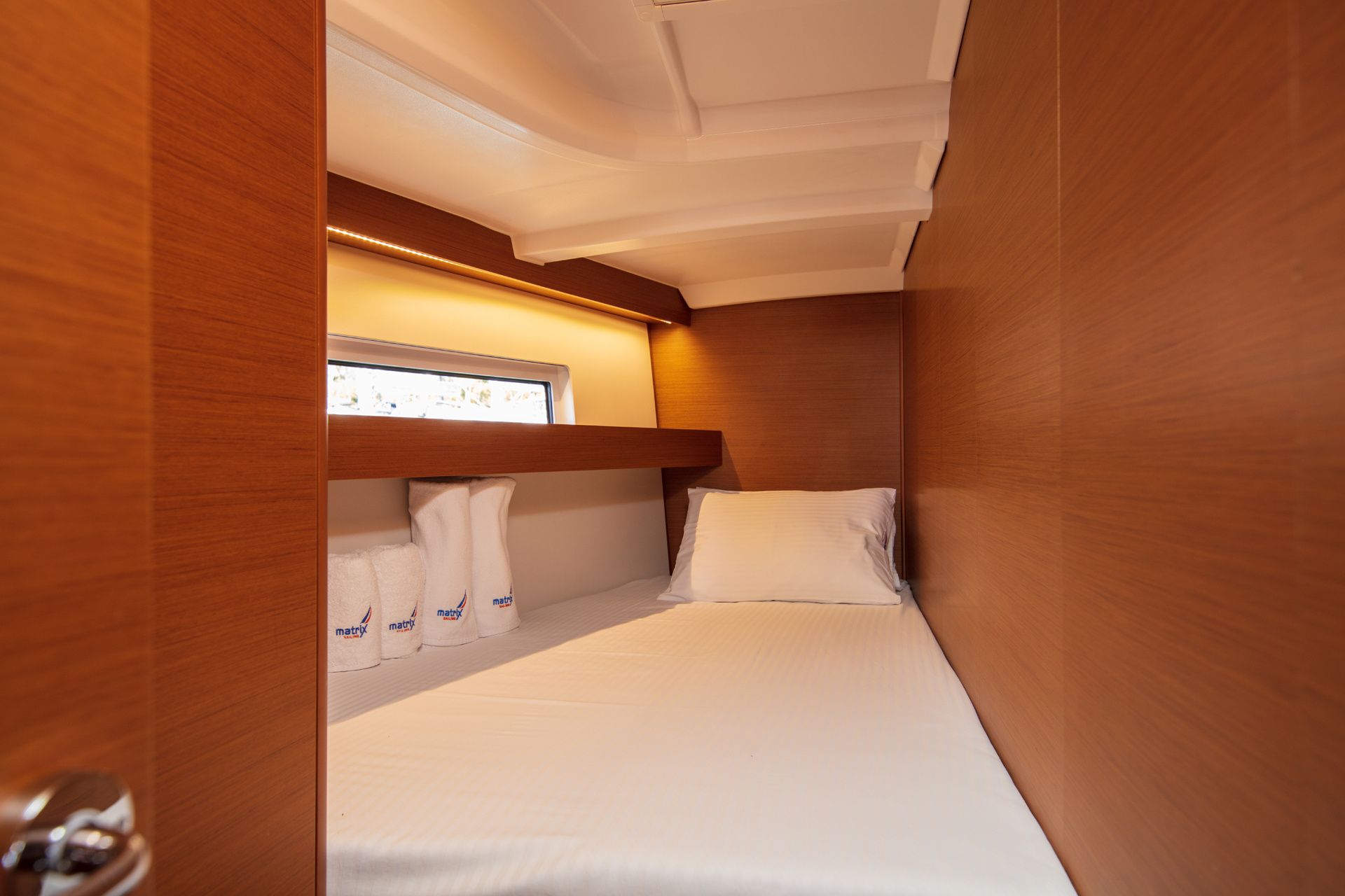 Jeanneau Sun Odyssey 440 | White Rabbit