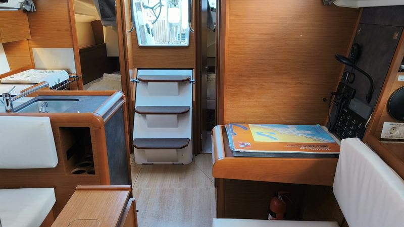 Jeanneau Sun Odyssey 349 | Ana