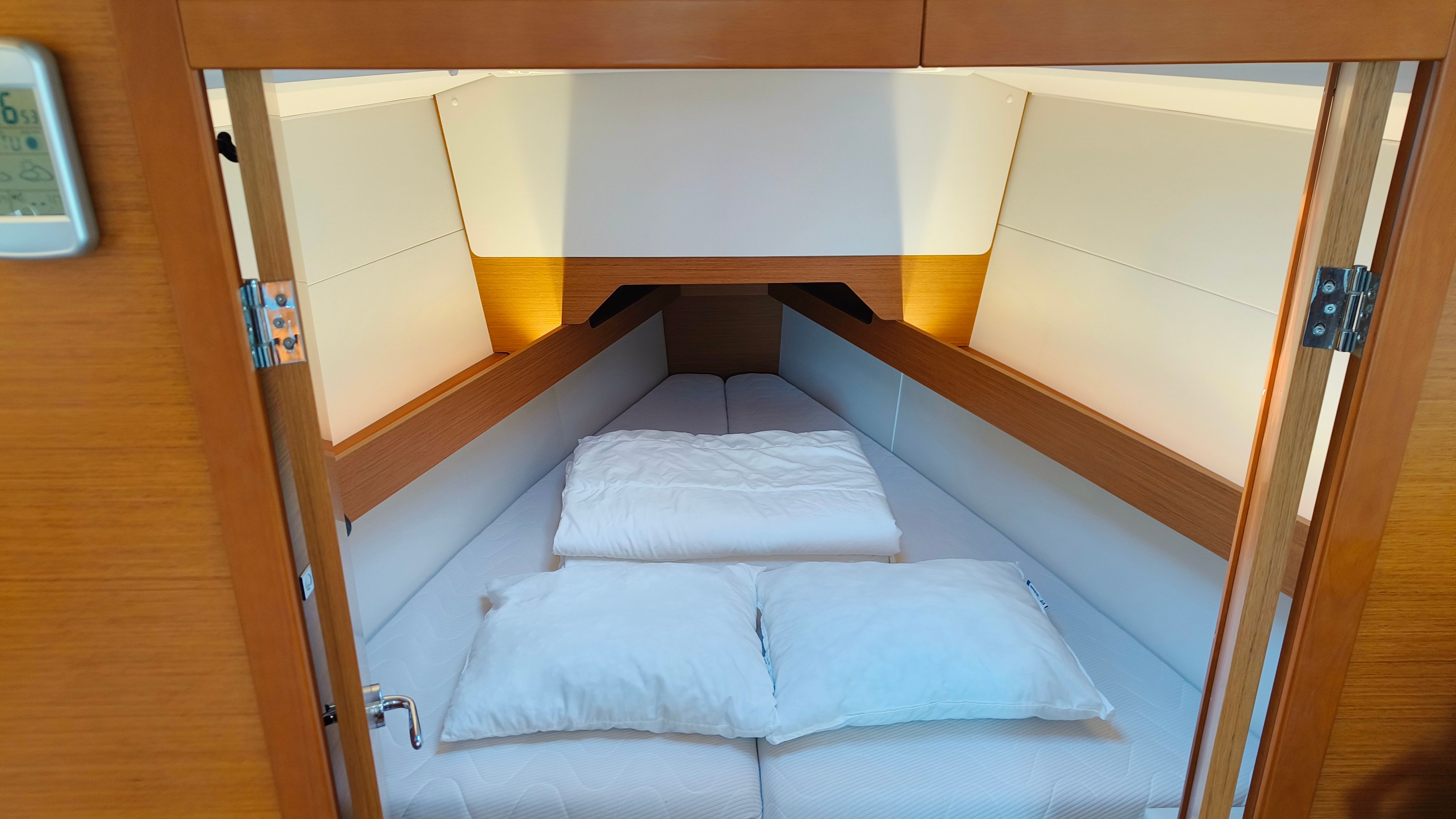 Jeanneau Sun Odyssey 349 | Ana
