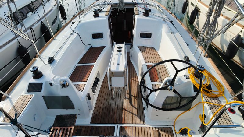 Jeanneau Sun Odyssey 349 | Ana