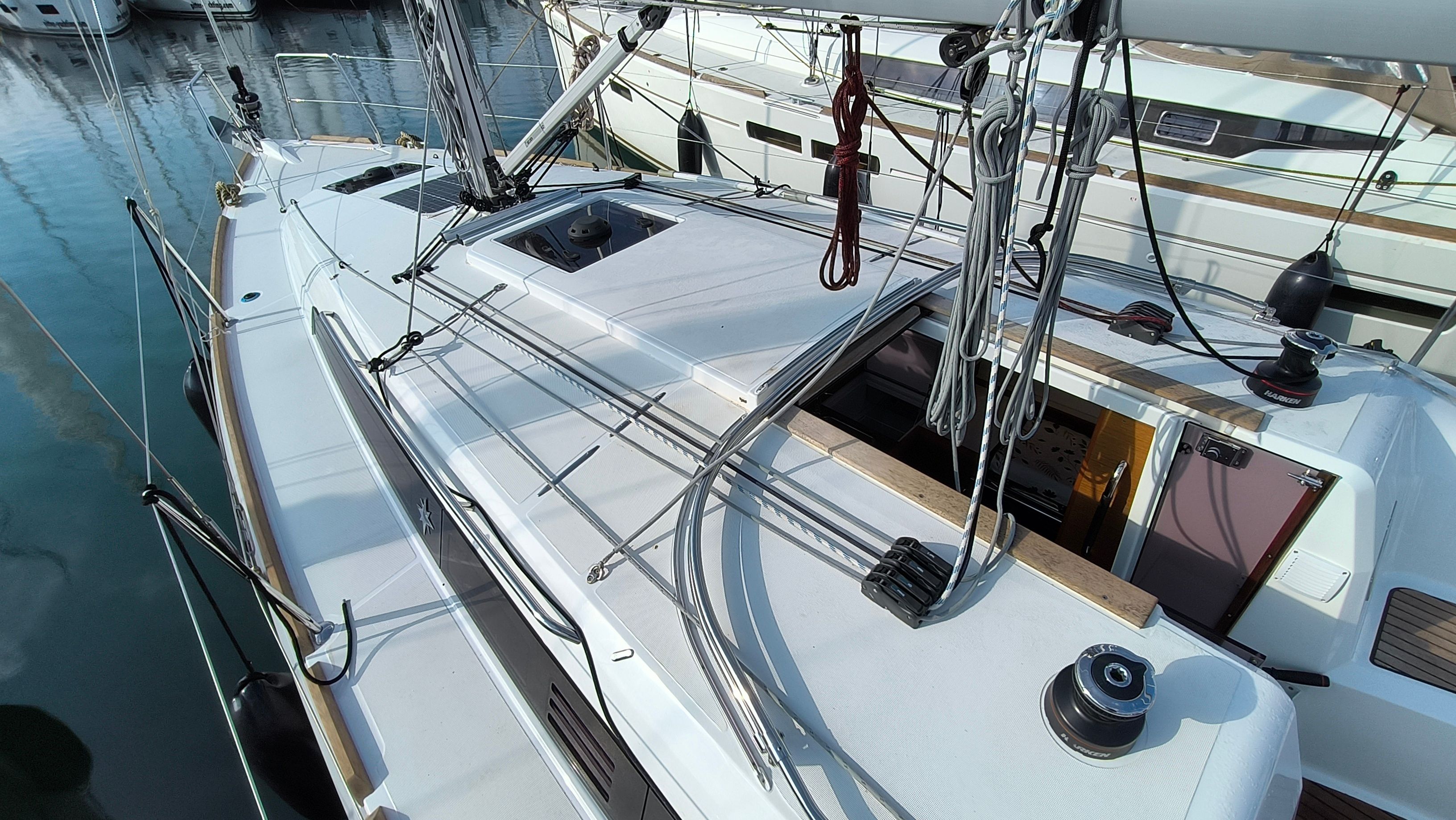 Jeanneau Sun Odyssey 349 | Ana