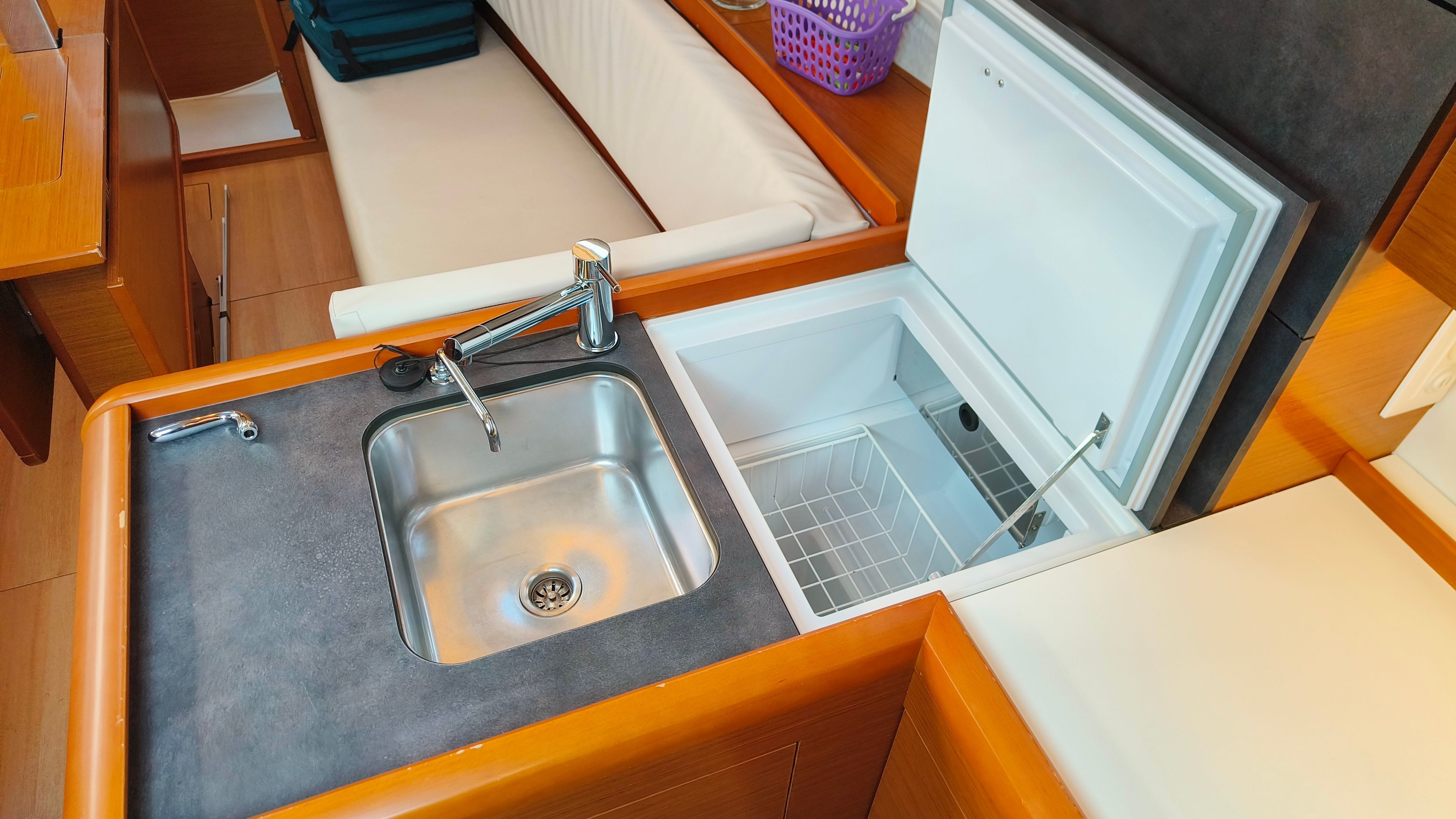 Jeanneau Sun Odyssey 349 | Ana