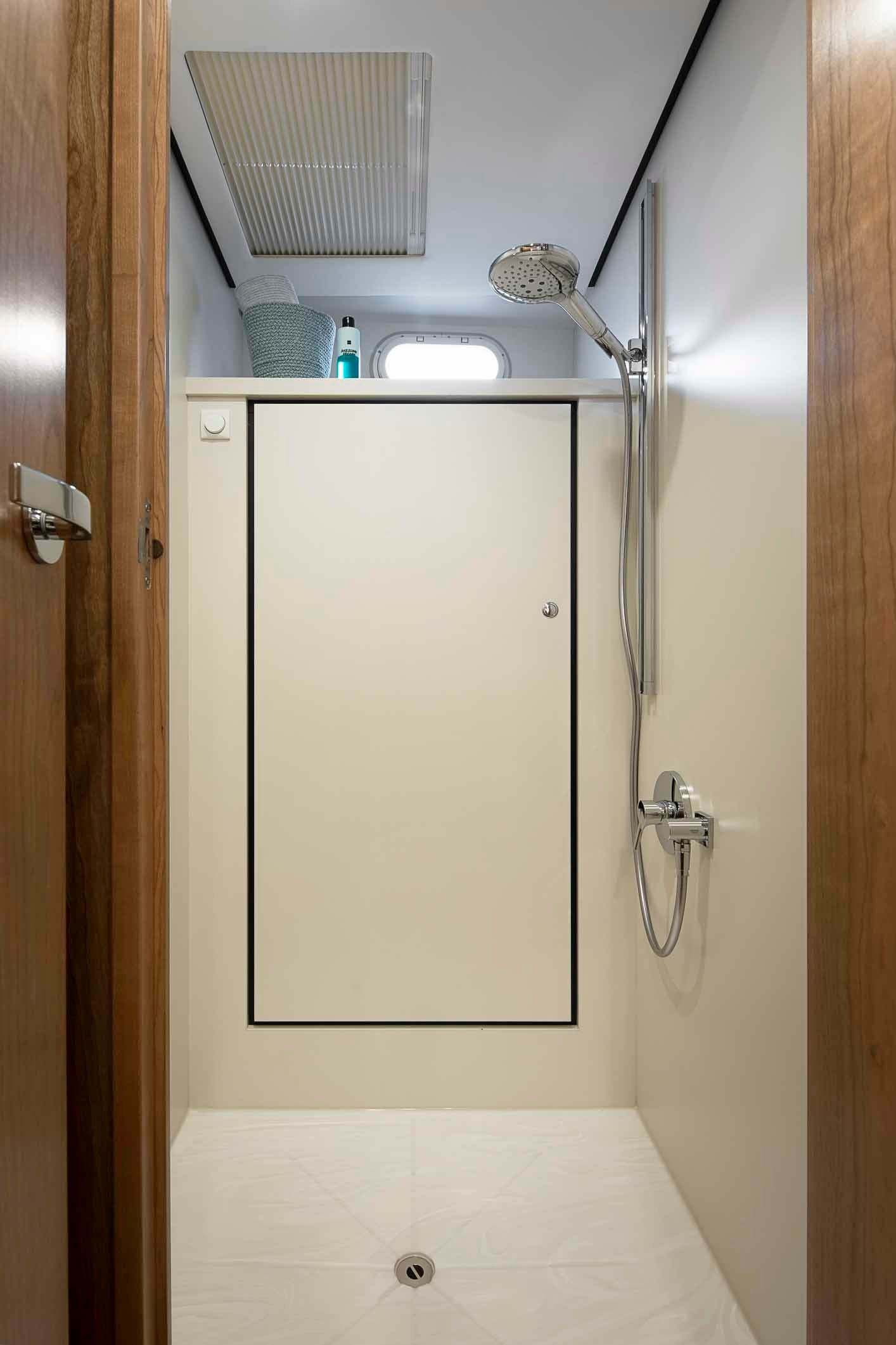 Linssen GS 450 Variotop | Bellavista