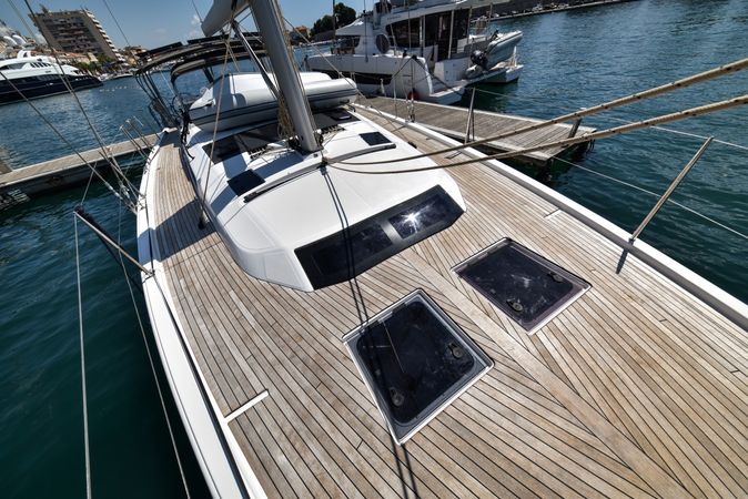 Dufour 470 | La Familia