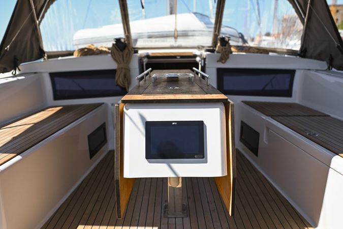Dufour 470 | La Familia