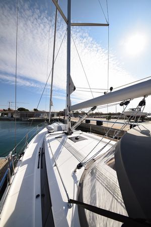 Bavaria C42 | DNA