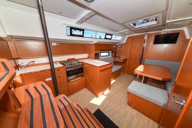 Bavaria C38 | Sea Cloud