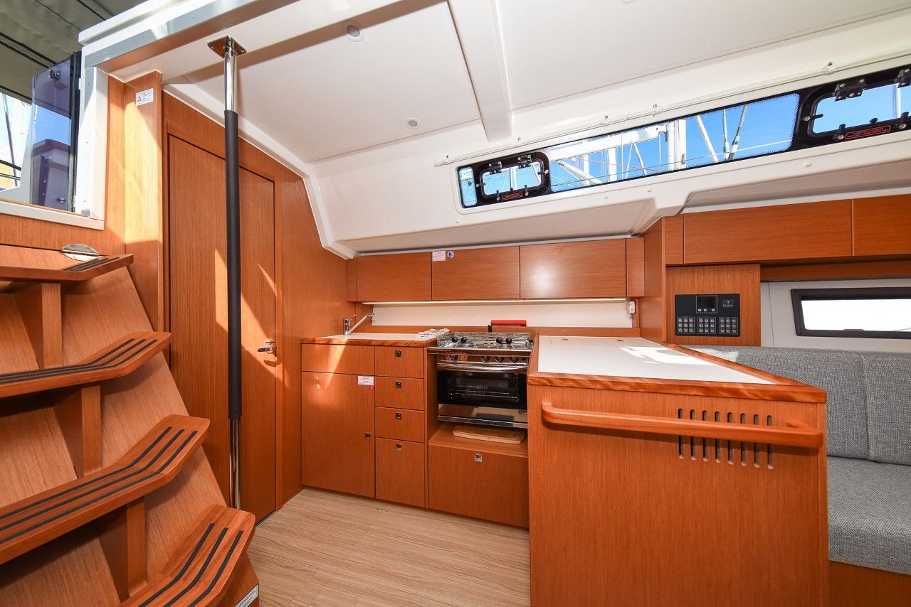 Bavaria C38 | Sea Cloud