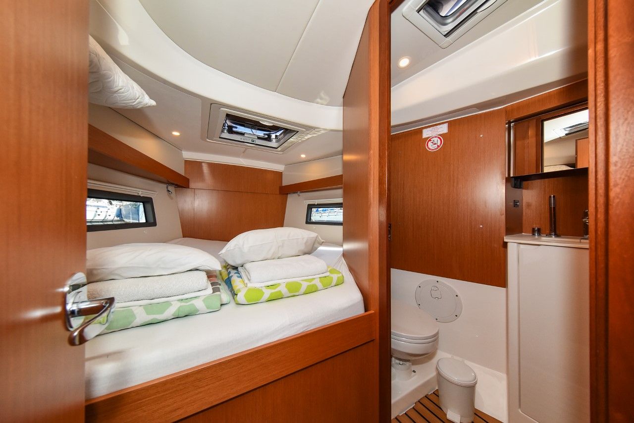 Bavaria C38 | Sea Cloud