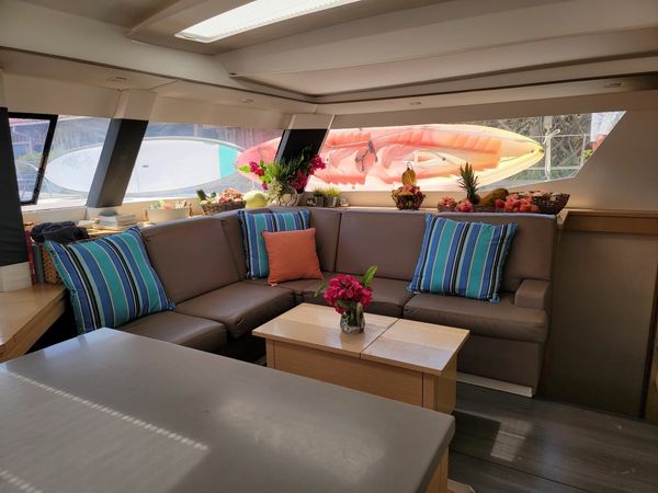 Fountaine Pajot Saba 50 | Discover
