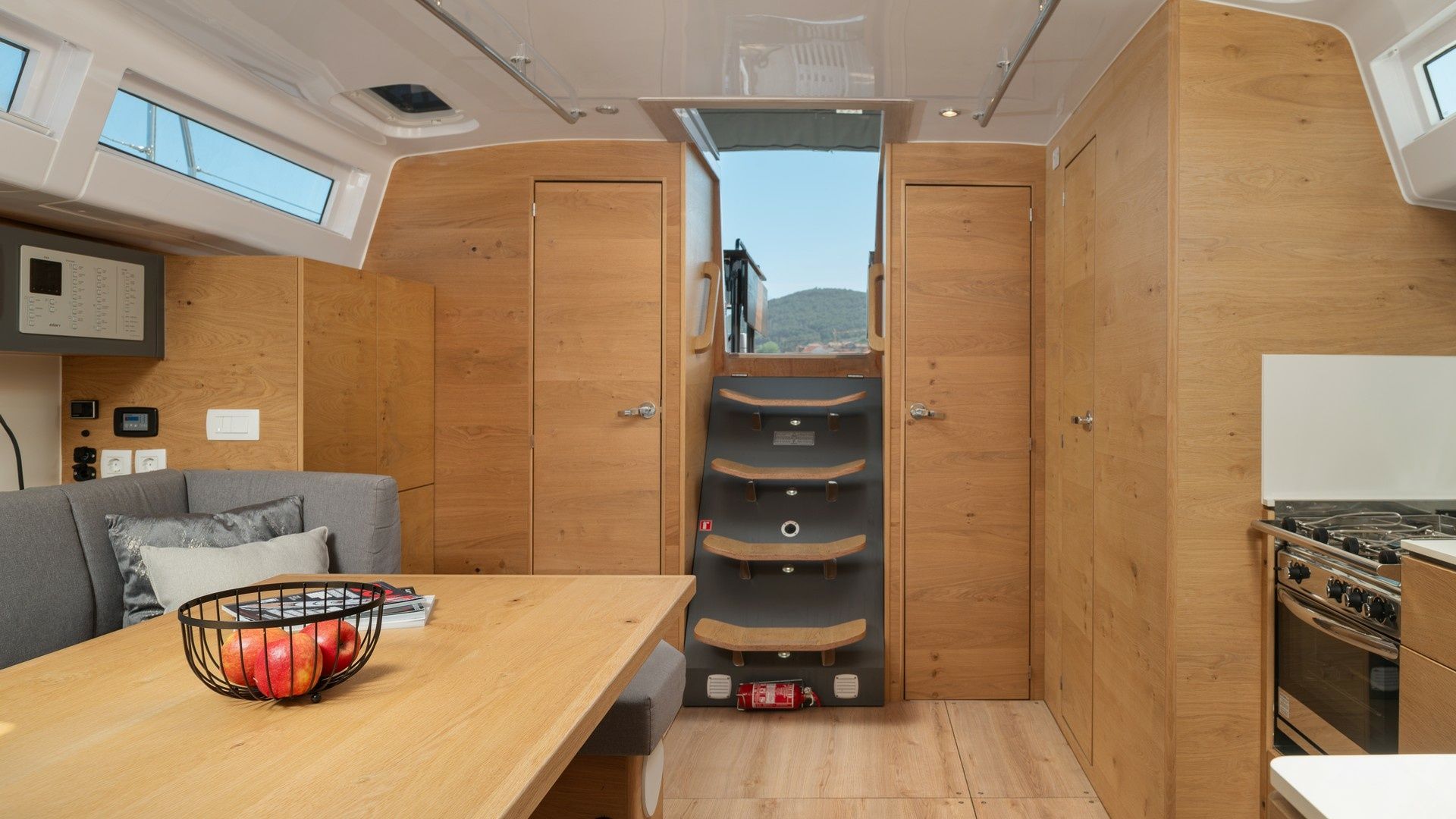 Elan 45 Impression | Zara