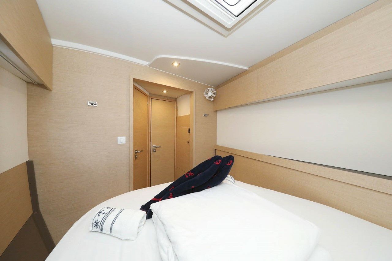 Fountaine Pajot Astrea 42 | Crazy Diamond