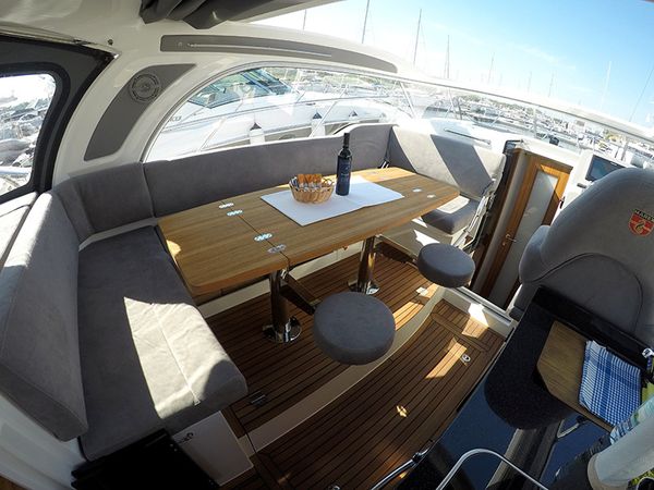 Marex 320 | Morski konjic
