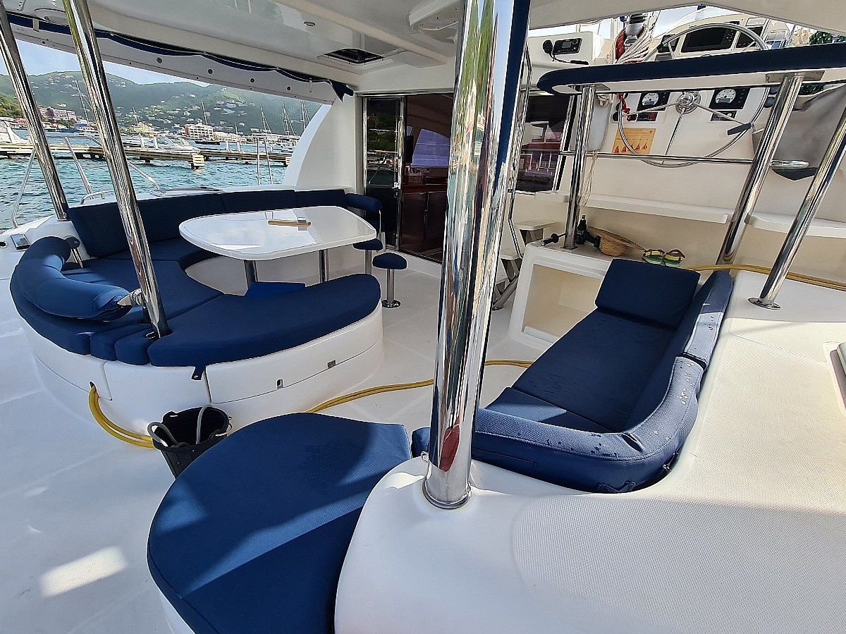 Leopard 46 | Moko Jumbie