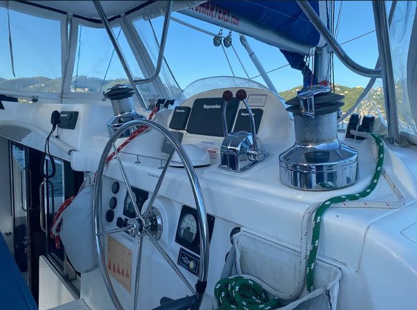 Leopard 46 | Moko Jumbie