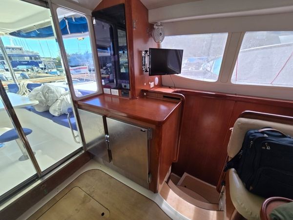 Leopard 46 | Moko Jumbie