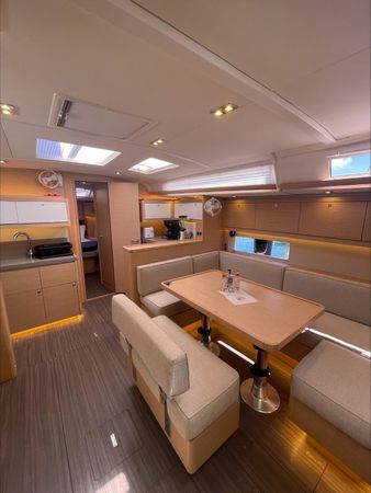 Dufour 470 | Shandy Breeze