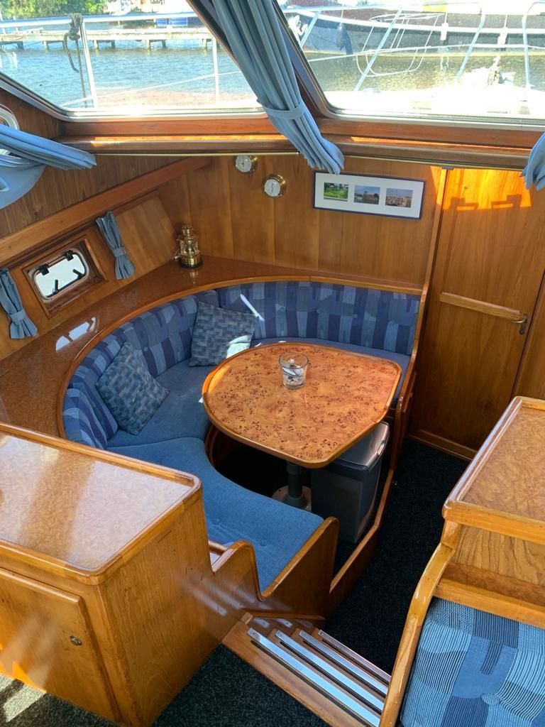 Vri-Jon Contessa | Nancy