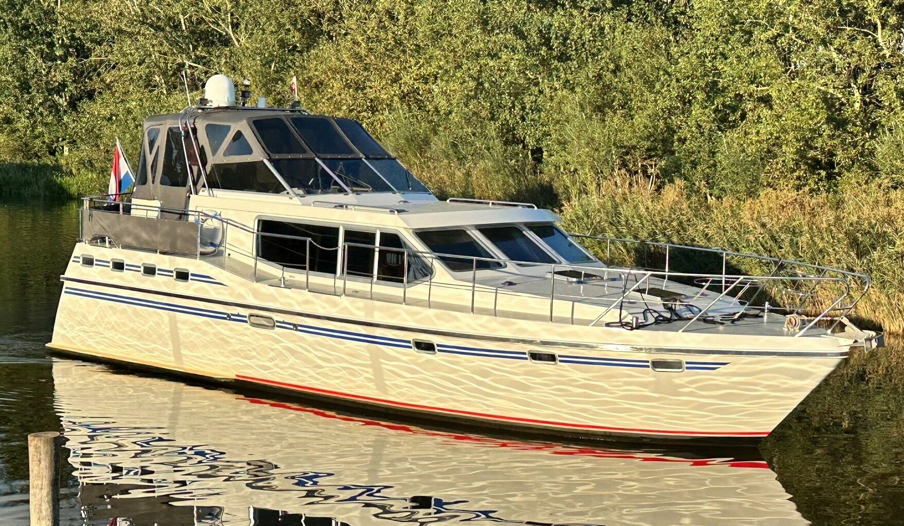 Vri-Jon Contessa | Nancy