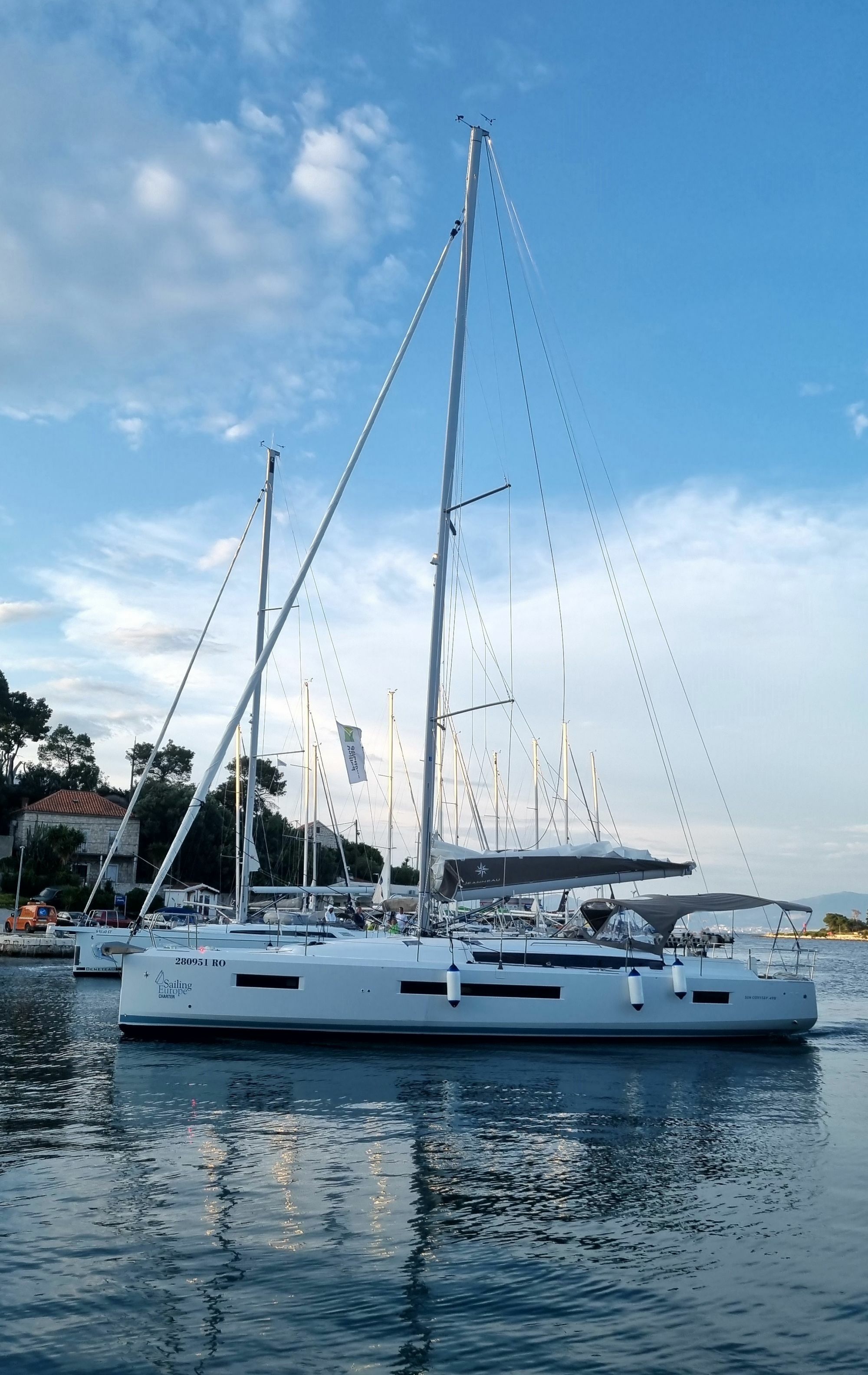 Jeanneau Sun Odyssey 490 | Izzy