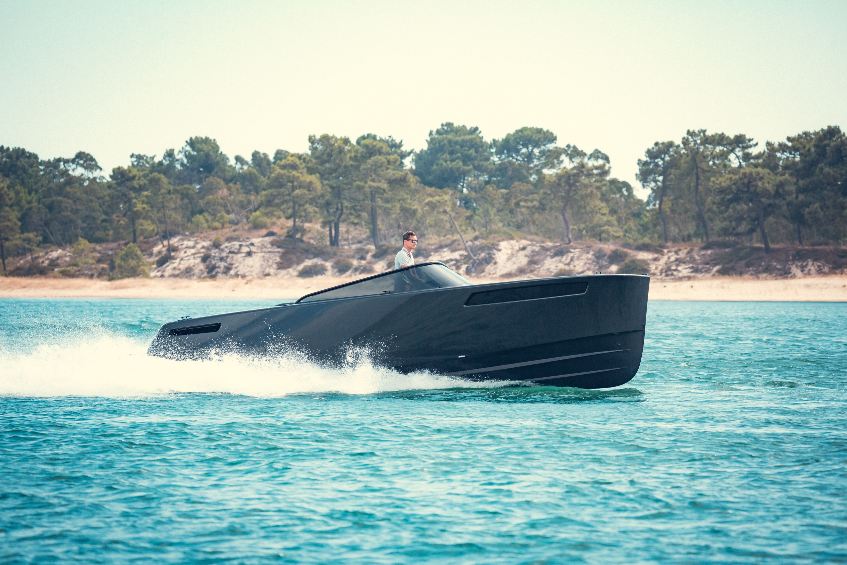 Rom 28 | Black Mirror