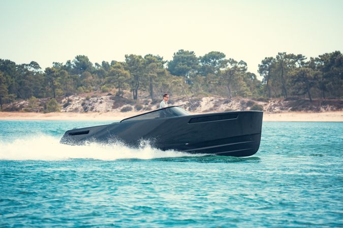 Rom 28 | Black Mirror