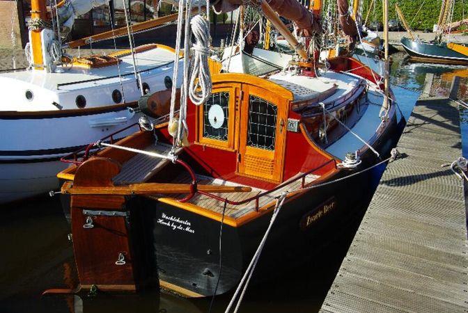 Staverse Jol 7.8 | Zwarte Beer