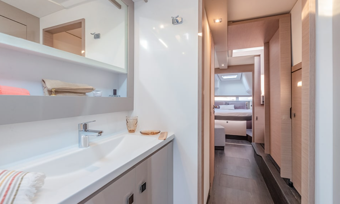 Fountaine Pajot Isla 40 | Second Wind