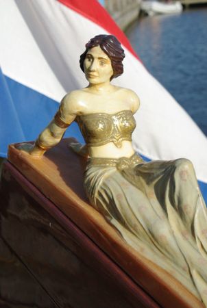 Lemsteraak 9.5 | Mata Hari