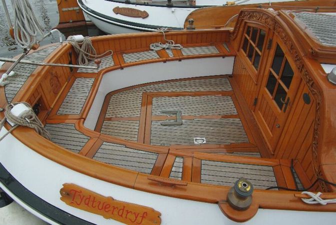 Lemsteraak 10 | Tydtverdryf