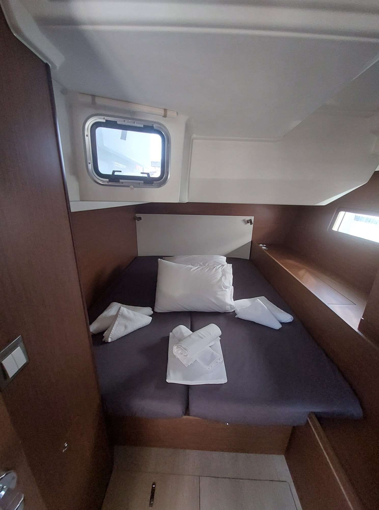 Beneteau Oceanis 51.1 | Omiros