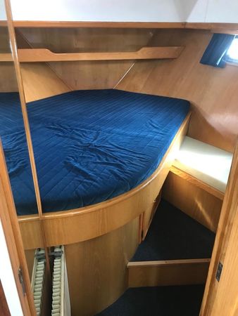 Pedro Solano 33 | Livina